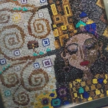 Dreaming of Klimt,  by Barbara Ana Designs revisited as the Queen of Sheba (zoom 2)
