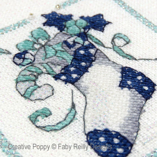 Faby Reilly Designs - Navy & Mint Frames ( 4 designs) zoom 4 (cross stitch chart)