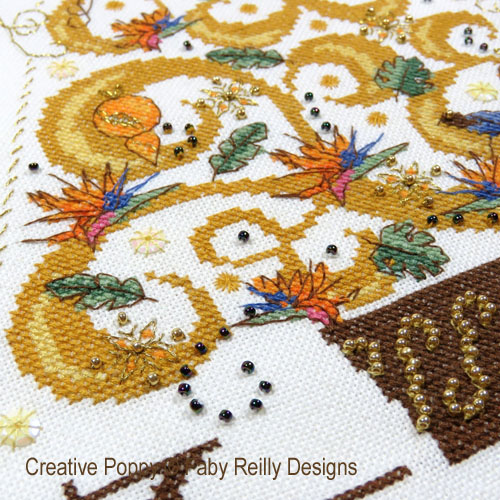 Faby Reilly Designs - OTannebaum in Gold zoom 3 (cross stitch chart)