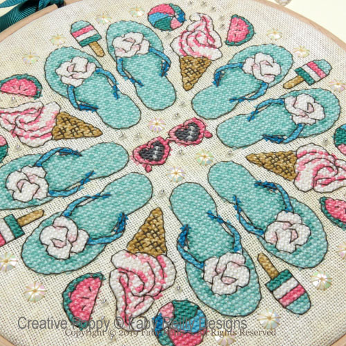 Faby Reilly Designs : Summer Dreams (cross stitch pattern)
