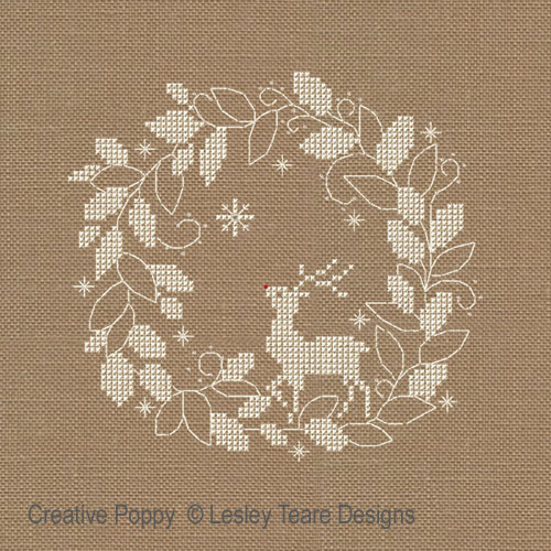 Lesley Teare Designs - Snow Deer zoom 2 (cross stitch chart)