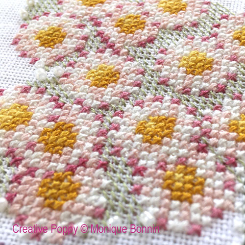 Daisy Heart (With Love / Happy Mother's Day) cross stitch pattern by Monique Bonnin, zoom 1