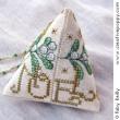 Misletoe Humbug (Xmas ornament) - cross stitch pattern - by Faby Reilly Designs (zoom 1)