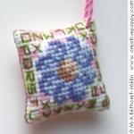 Meadow flowers Scissor case - cross stitch pattern - by Marie-Anne Réthoret-Mélin (zoom 1)