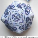 Colors I love Deep Blue Biscornu - cross stitch pattern - by Marie-Anne Réthoret-Mélin (zoom 2)