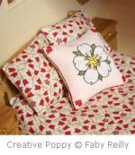 Petite Faby - Strawberry pincushion - cross stitch pattern - by Faby Reilly Designs (zoom 4)