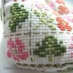 Spring in the garden Biscornu - cross stitch pattern - by Marie-Anne Réthoret-Mélin (zoom 2)