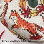 Faby Reilly Designs - Ring a Ring o\'Foxes Biscornu zoom 1 (cross stitch chart)