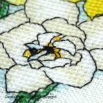 Faby Reilly Designs - Daffodils & Bees, zoom 3 (Needleworkchart)