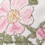 Faby Reilly Designs - Wild Rose Glasses case zoom 1 (cross stitch chart)