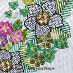 Lesley Teare Designs - Blackwork Flowers with Robin zoom 3