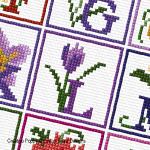 Lesley Teare Designs - Floral Alphabet, zoom 3 (Cross stitch chart)