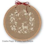 Lesley Teare Designs - Snow Deer zoom 3 (cross stitch chart)