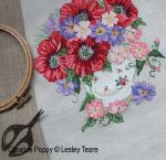 Lesley Teare Designs - Poppy Bouquet zoom 3 (cross stitch chart)