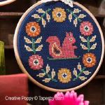 Tapestry Barn - Woodland Wreaths zoom 2 (cross stitch chart)