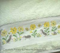 <b>Hedgehog towel series - design for Bath towel</b><br>cross stitch pattern<br>by <b>Perrette Samouiloff</b>
